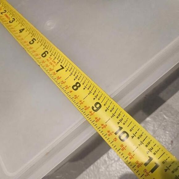 Tupperware Snack Store Keeper Square Container - Picture 3 of 5